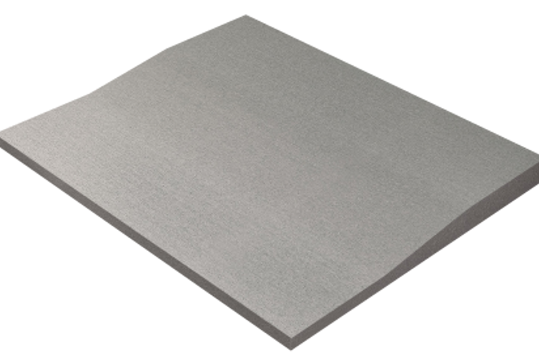 Packshot van een RenoTop-HR afschot isolatieplaat voor het platte dak.